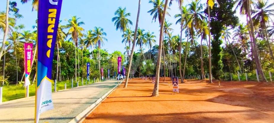 LAND FOR SALE IN SEEDUWA - GOLDEN GATE BY SAVI LANDS