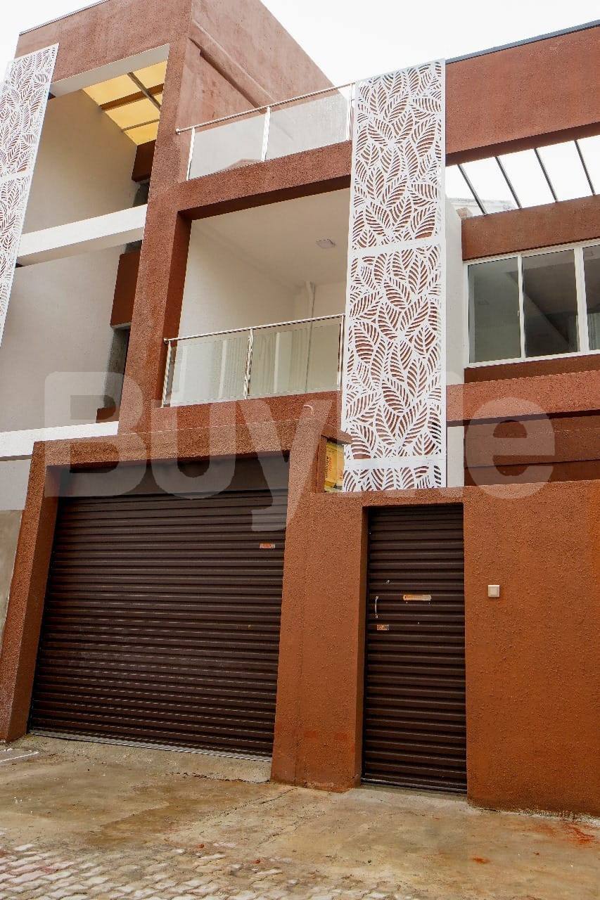 TOP CLASS LUXURY HOUSE FOR SALE IN MOUNT LAVINIA