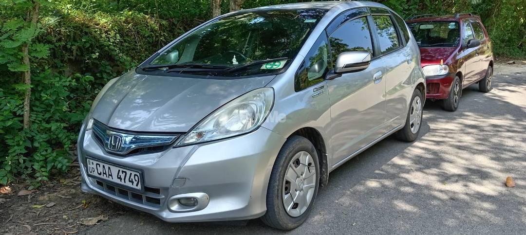 HONDA FIT CAR FOR SALE