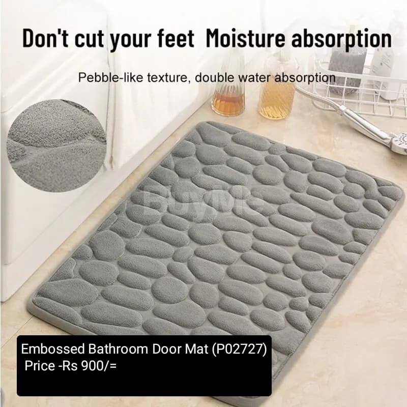 EMBOSSED BATHROOM DOOR MAT