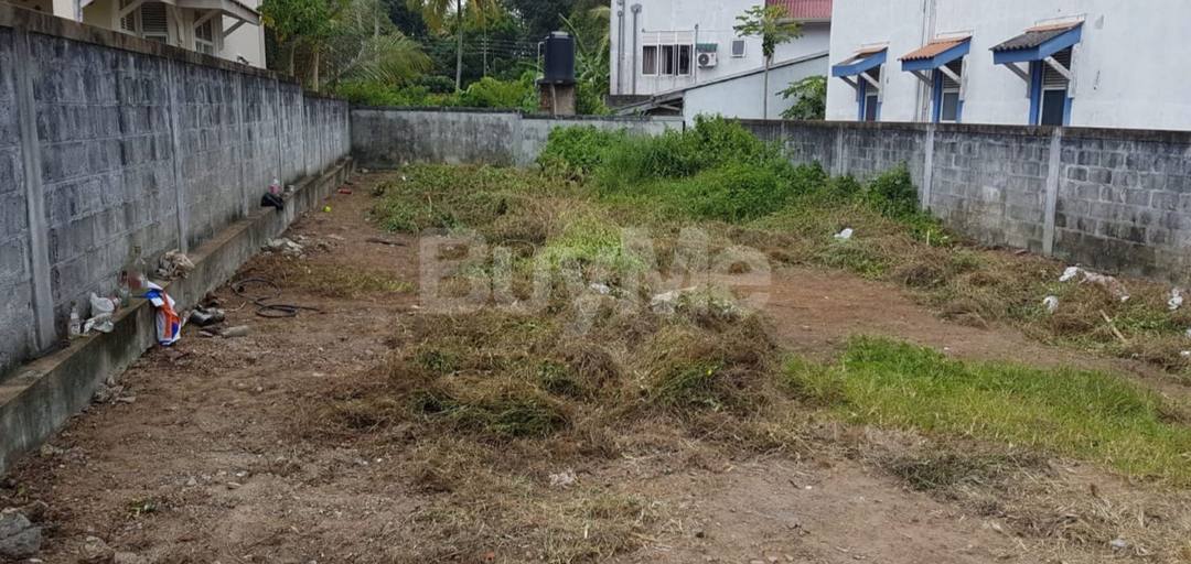 VALUABLE 10 PERCHES LAND FOR SALE IN PILIYANDALA
