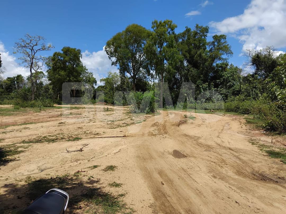 COMMERCIAL AND AGRICULTURE LAND FOR SALE IN PULLUMALA