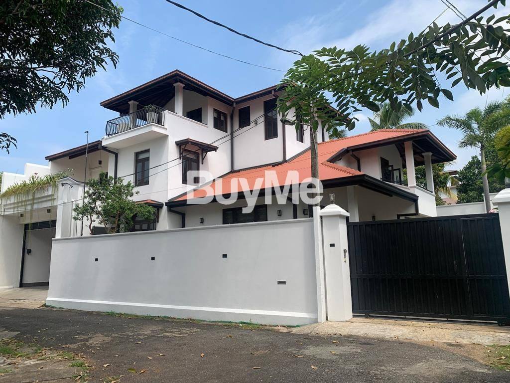 3 STORY LUXURY HOUSE FOR RENT IN MOUNTLAVINIA