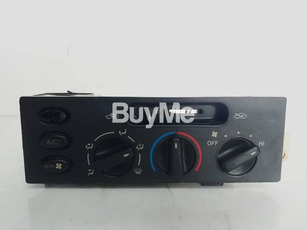 CLIMATE CONTROLLER - TOYOTA TOWNACE NOAH SR50