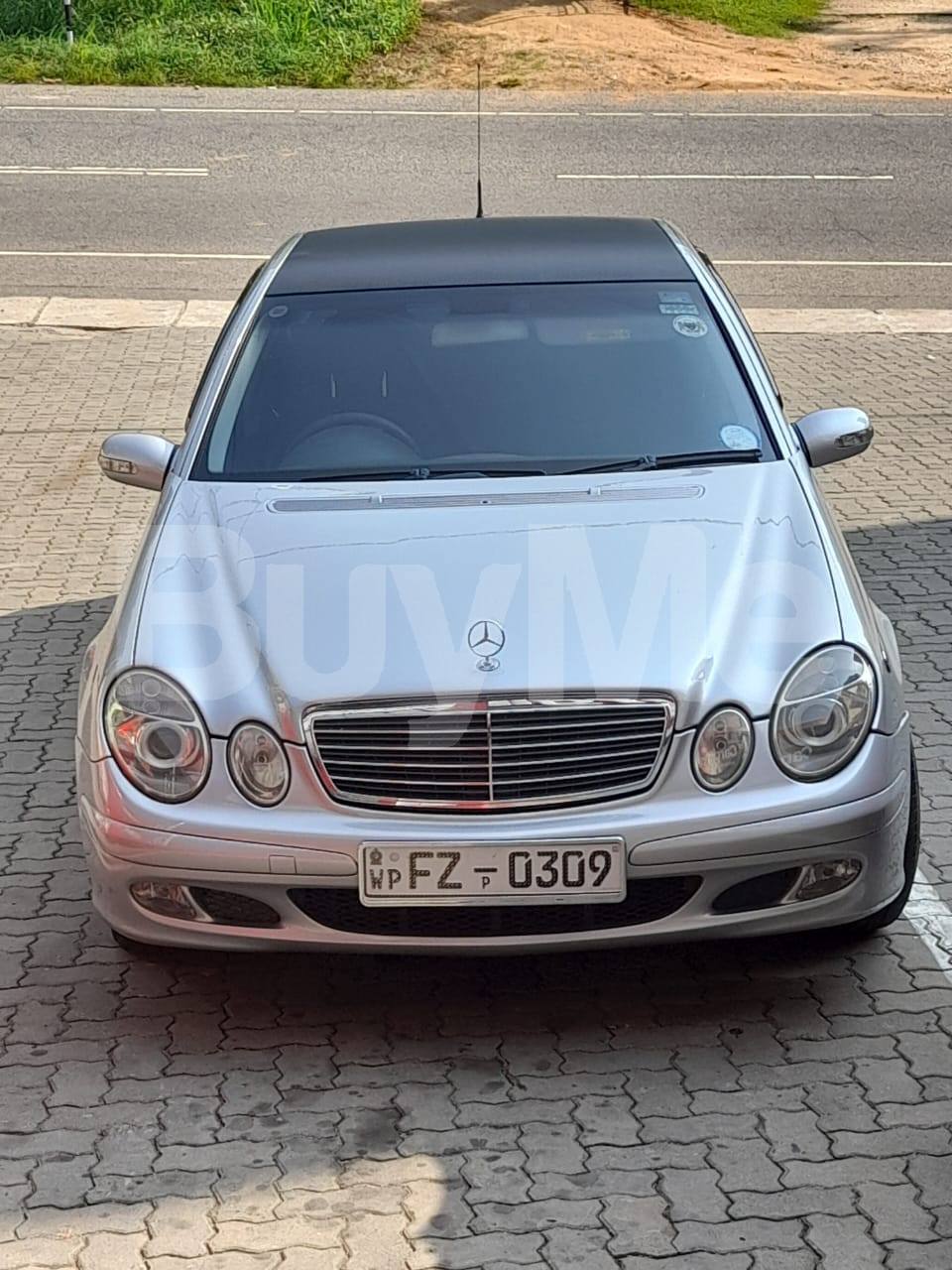 MERCEDES BENZ E200 2004