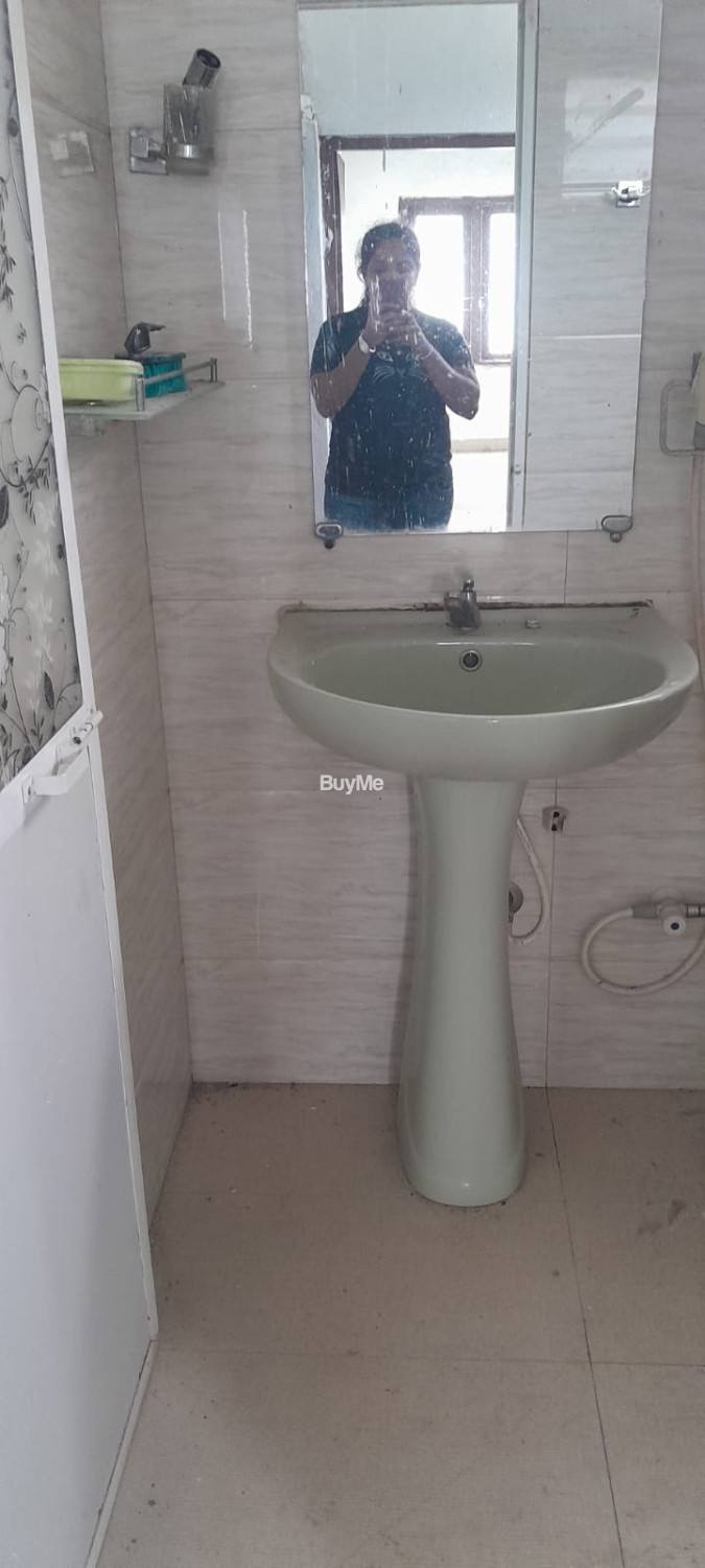 HOUSE FOR RENT IN THE HEART OF DEHIWALA TOWN