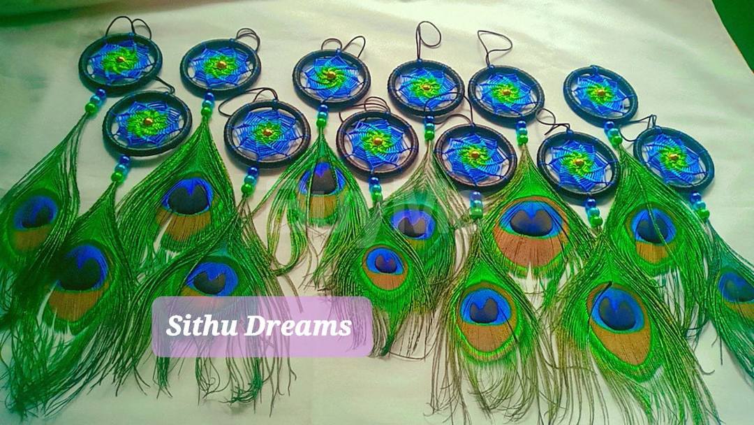 PEACOCK FEATHER DESIGN DREAM CATCHER - SMALL