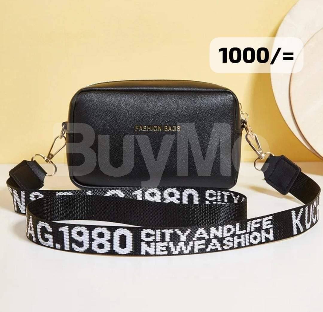BLACK COLOR HAND BAG - BLACK