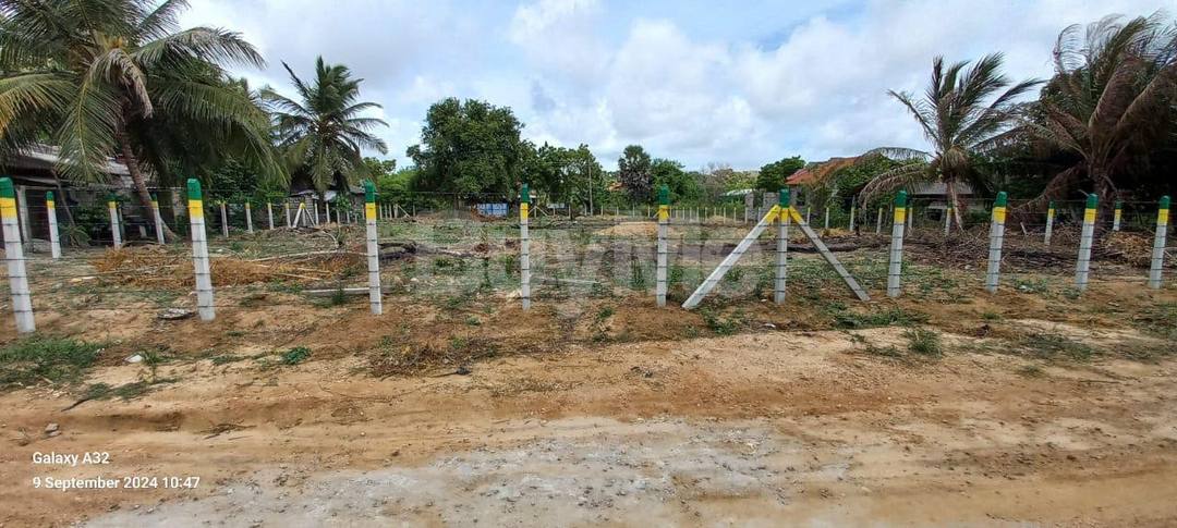 LAND FOR SALE IN ANURADHAPURA ROAD PUTTALAM.