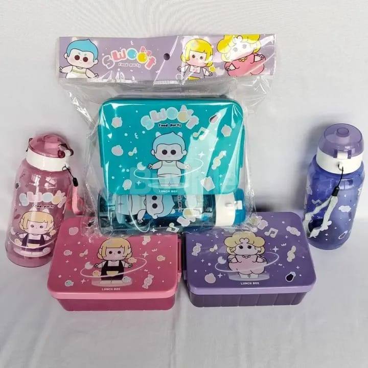 BENTO CARTOON DESIGN LUNCH BOX WITH WATER BOTTLE (P04472)