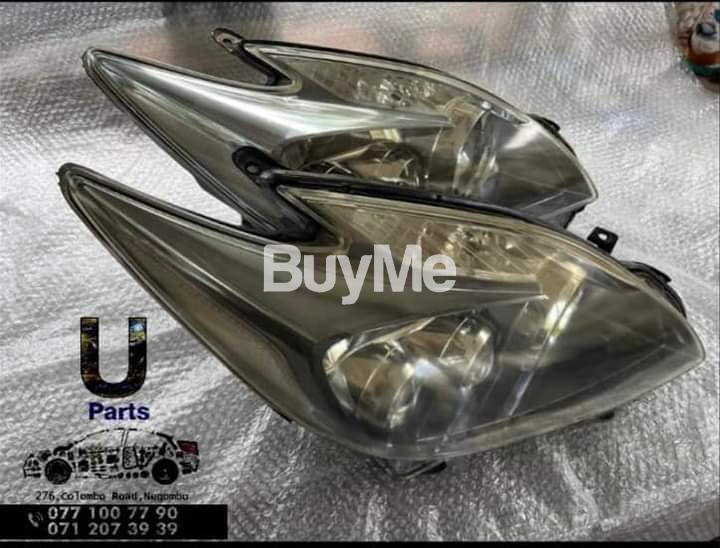 HEADLIGHT - TOYOTA PRIUS W30