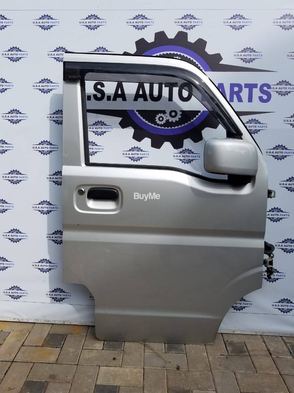 FRONT DOOR PANEL - SUZUKI EVERY DA17