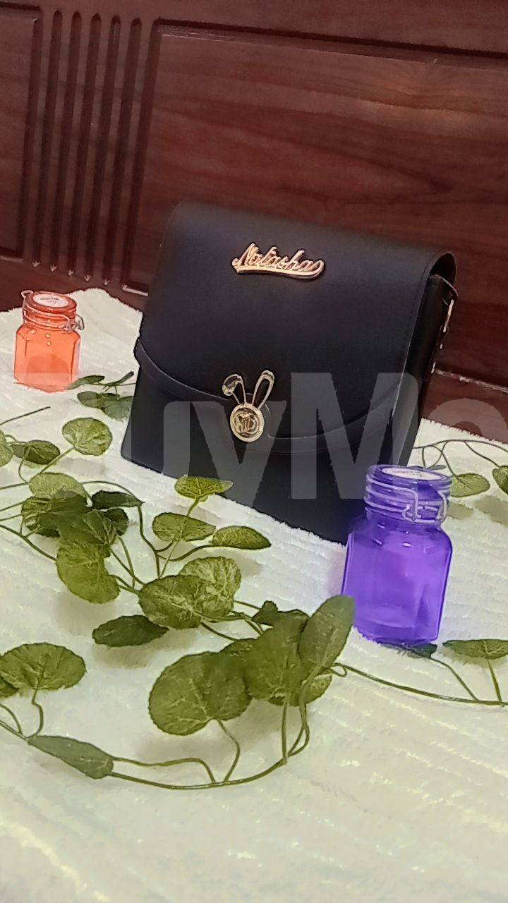 HAND BAG - BLACK