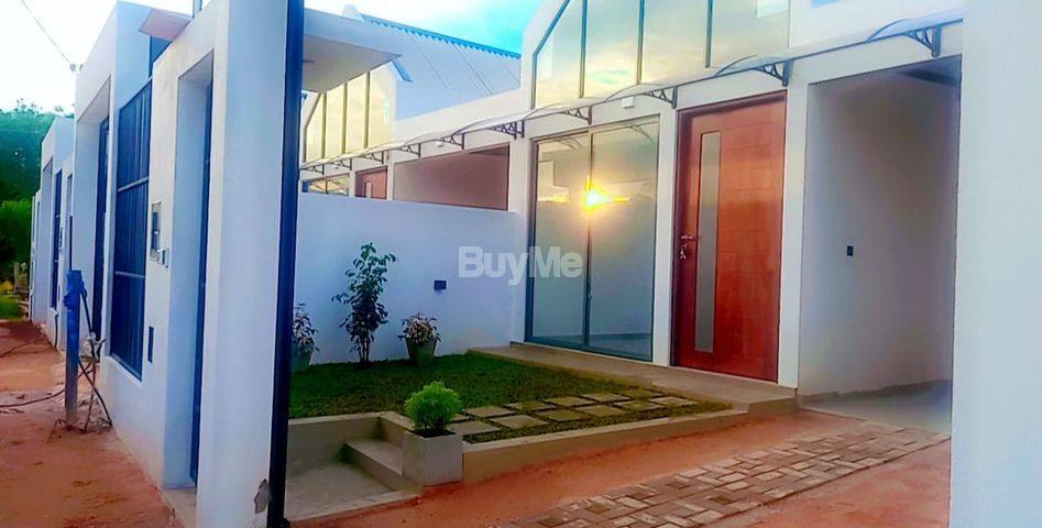 Luxury Architect designed Brand New House For Sale in Wattala