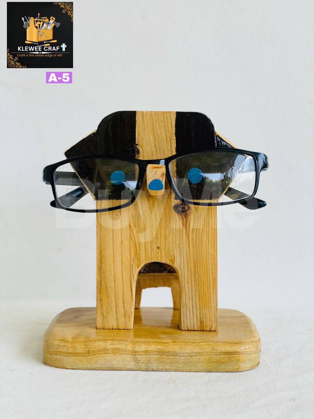 WOODEN SPECTACLES HOLDER