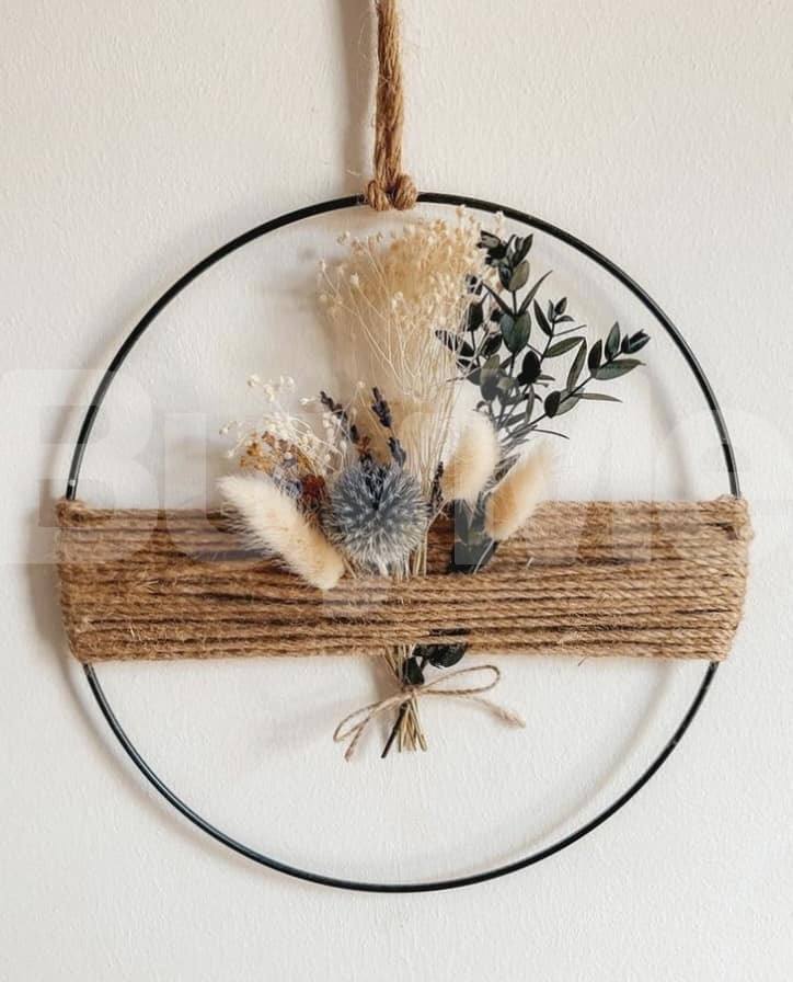 WALL DECOR HANGER
