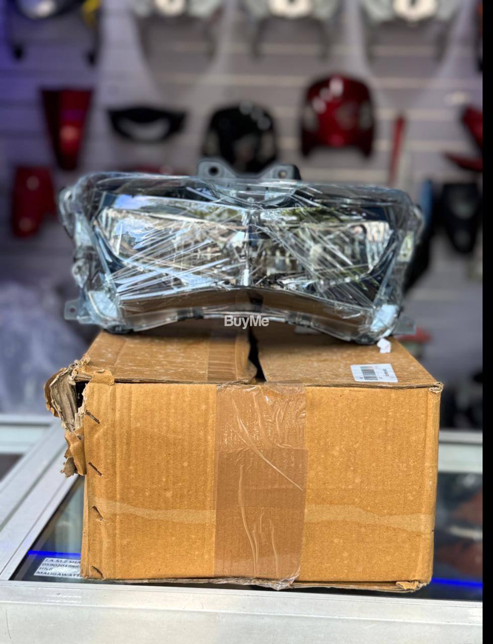 HONDA GRAZIA GENUINE HEAD LIGHT