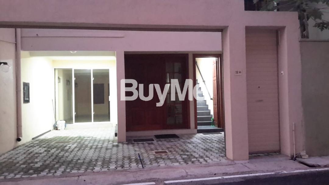 NEWLY BUILT LUXURY 2 STORY HOUSE FOR SALE IN BAMBALAPITIYA.(S308)