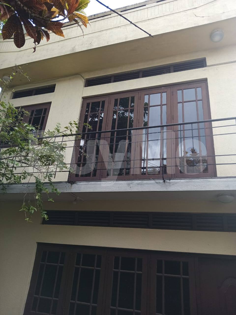 LAND WITH HOUSE FOR SALE - THIMBIRIGASYAYA