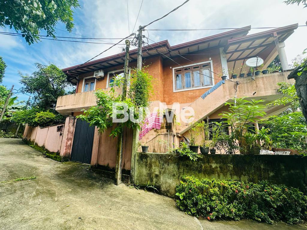 LUXURY 2 STOREY HOUSE FOR SALE IN BATTARAMULLA KOSWATTA PIPE ROAD (S136)