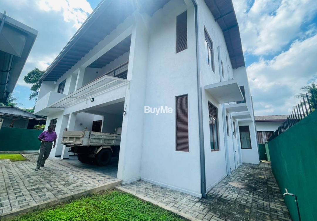 Newly Built 2 story house for sale in Malabe (TDM149)