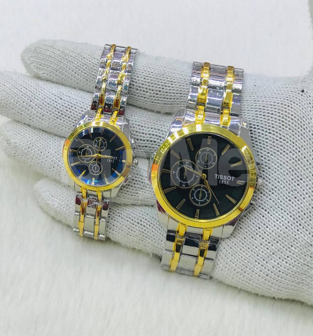 COUPLE CHAIN WATCHES