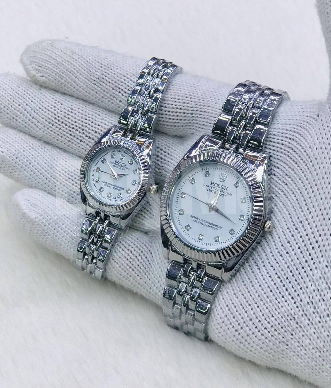 COUPLE CHAIN WATCHES