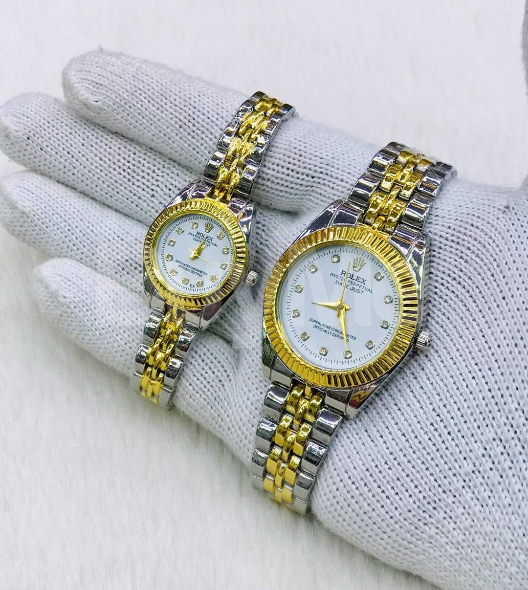COUPLE CHAIN WATCHES