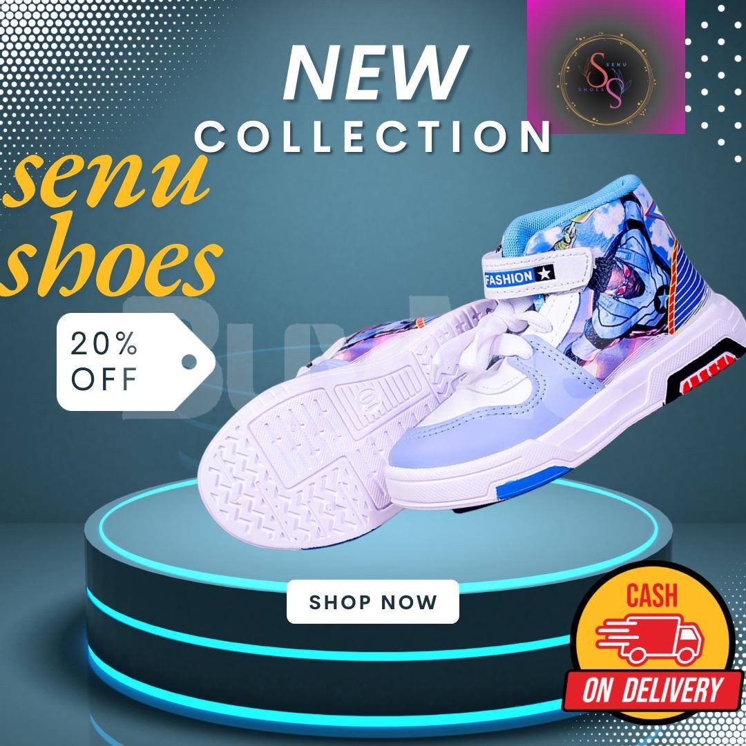 SPORT SHOES