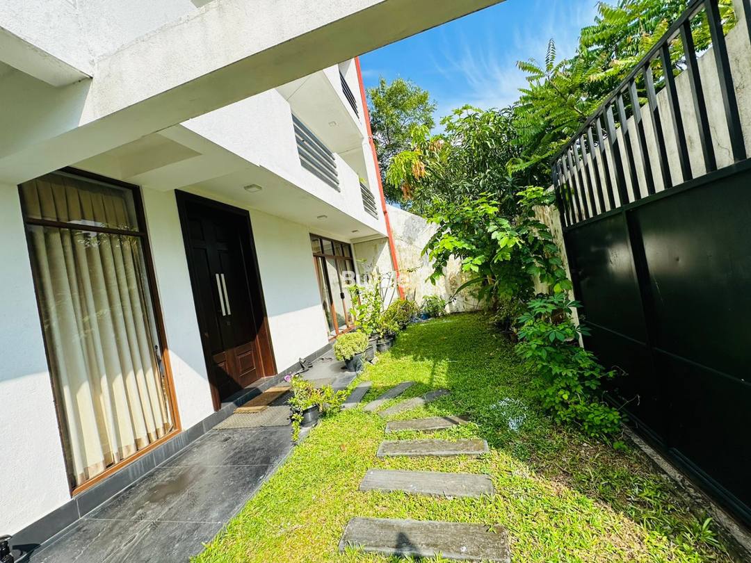 3 STOREY HOUSE FOR SALE IN RAJAGIRIYA - KALAPALUWAWA - (S186)