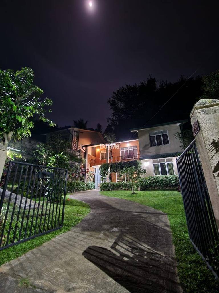 Luxury house available for sale in kandy, digana