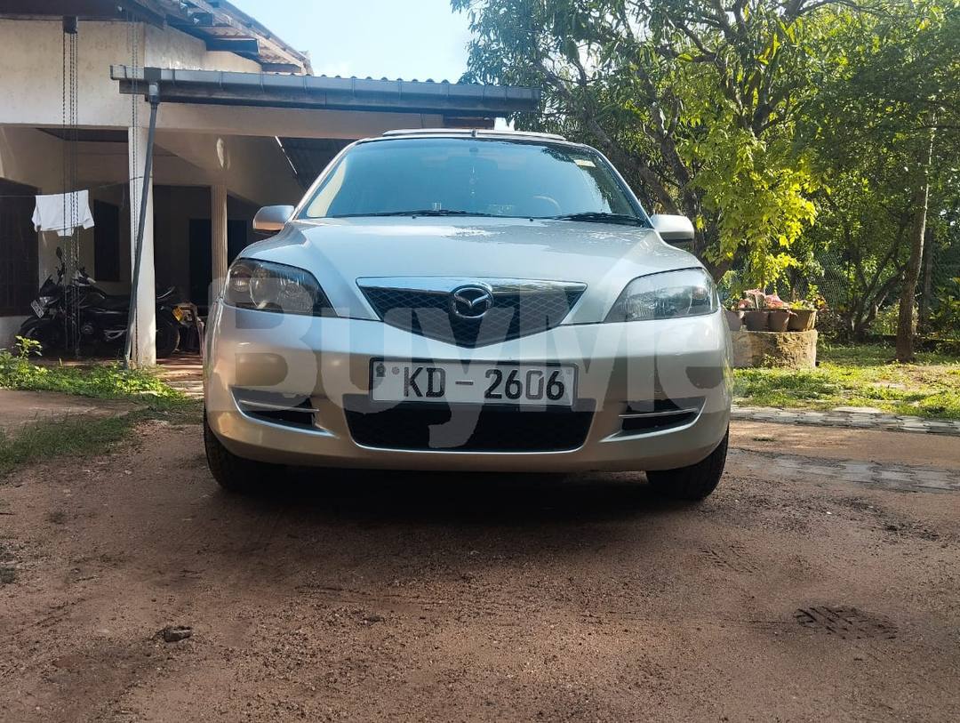 MAZDA DEMIO 2003