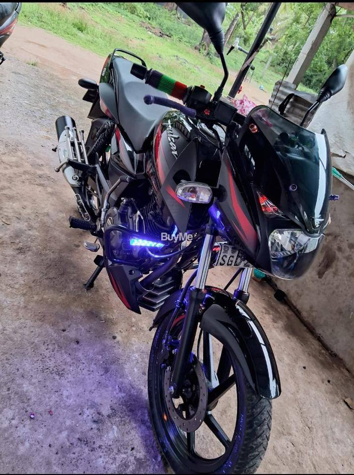 BAJAJ PULSAR 150 - 2019