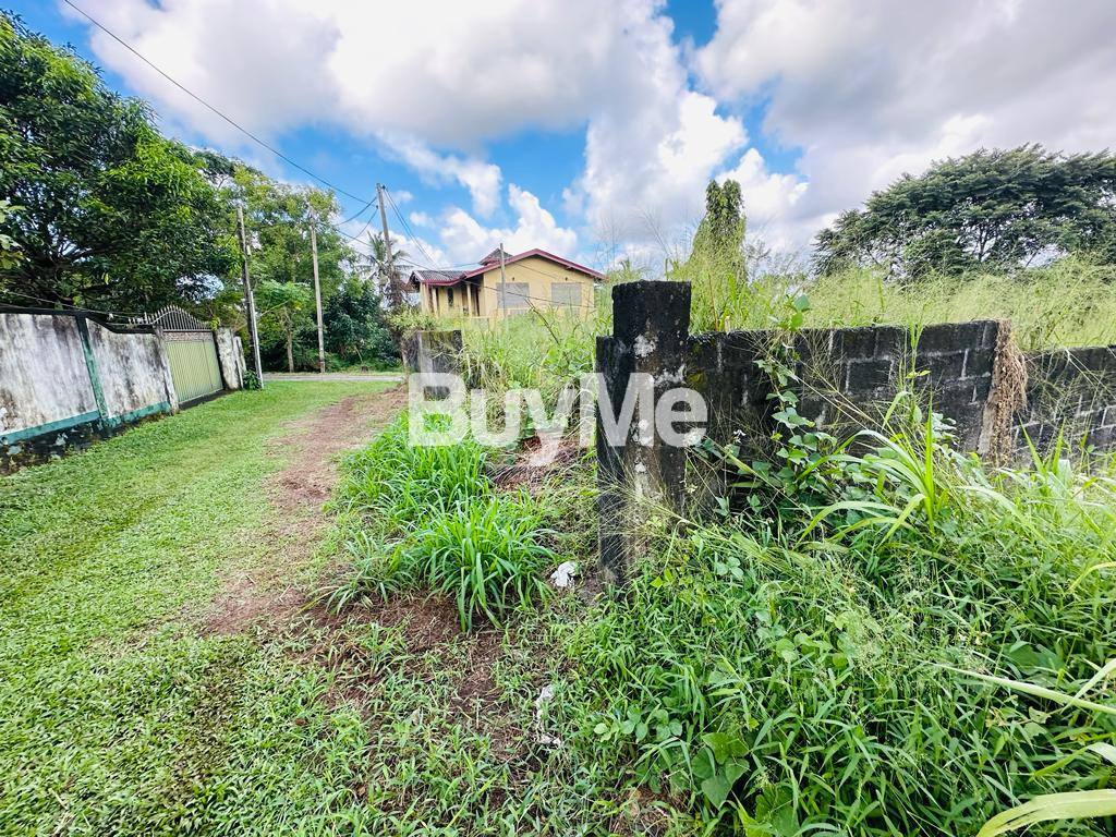 GATED COMMUNITY LAND SALE IN BATTARAMULLA PIPE ROAD - (S112)
