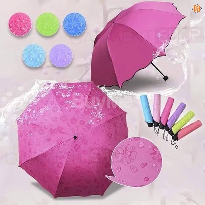 MULTICOLORED UMBRELLA