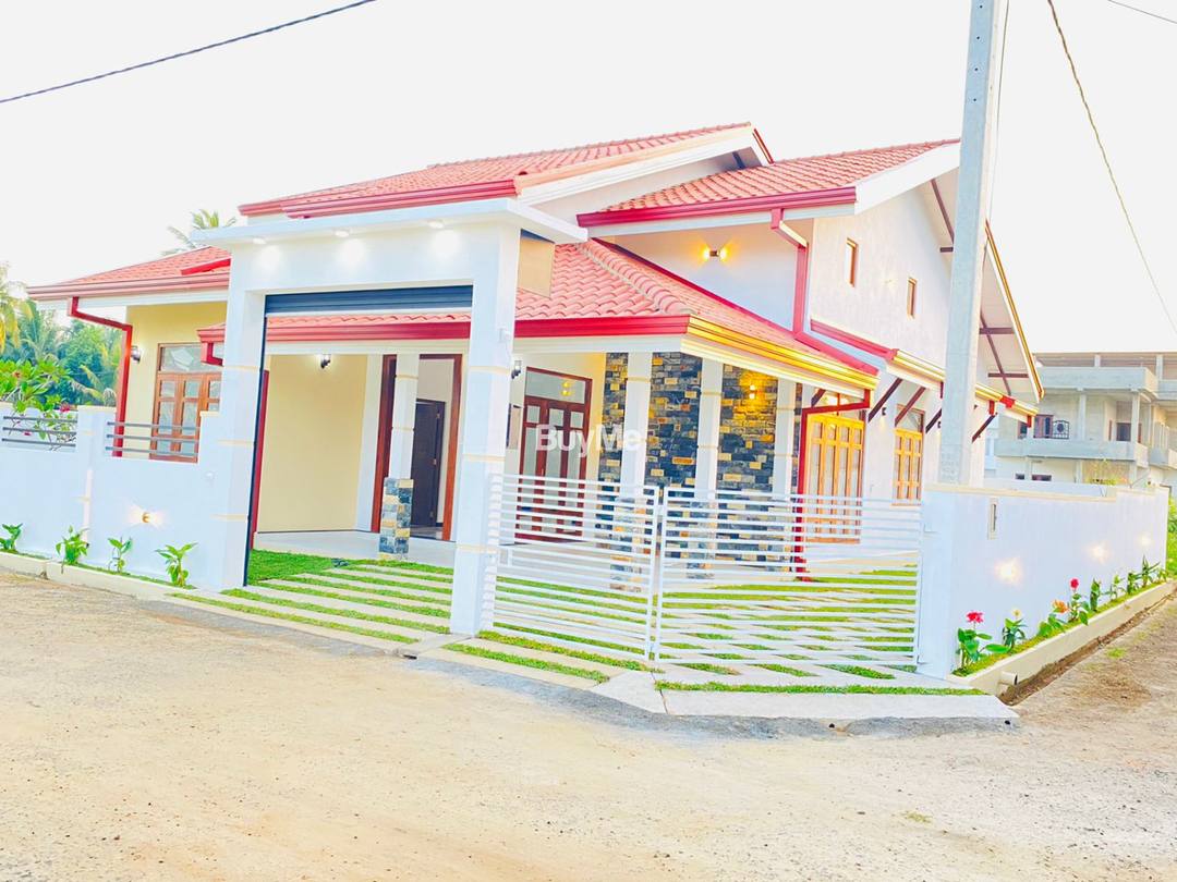 BRAND NEW LUXURY COMPLETED HOUSE FOR SALE IN KADIRANA, THIMBIRIGASKATUWA, NEGOMBO