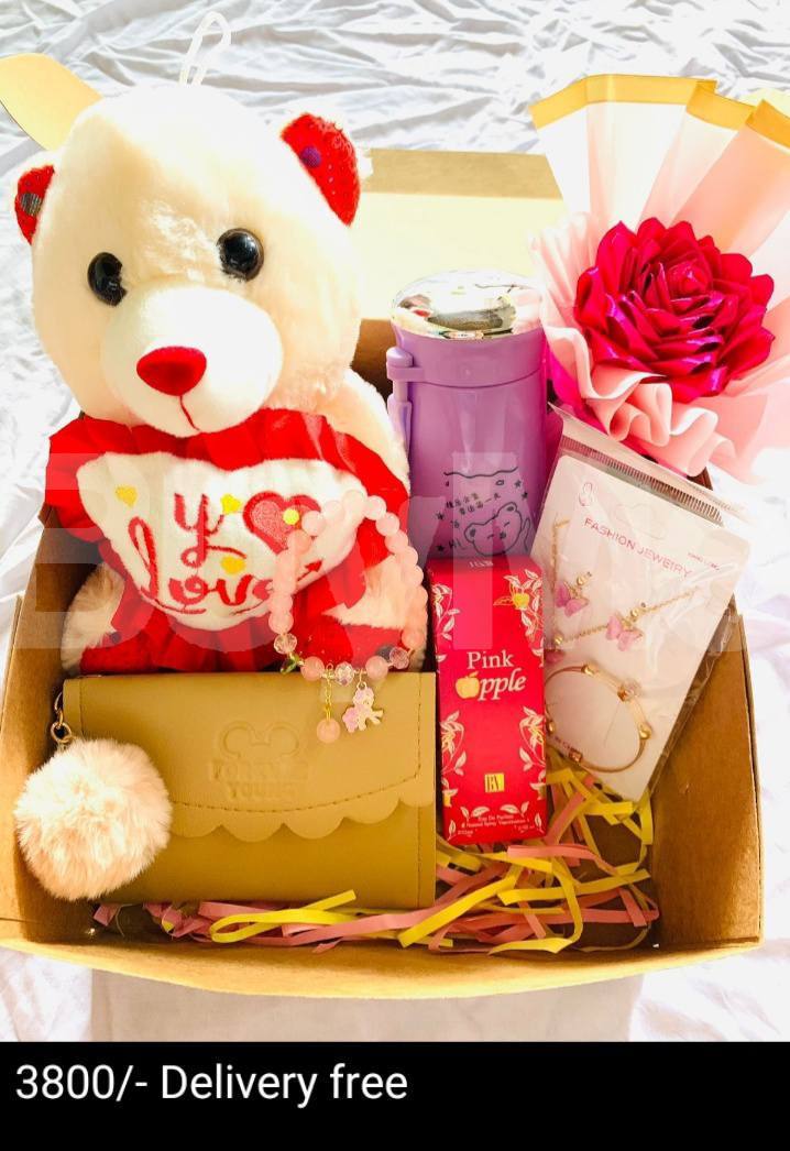 GIFT PACK
