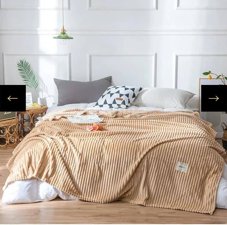 RIBBED BLANKET PLAIN DESIGN