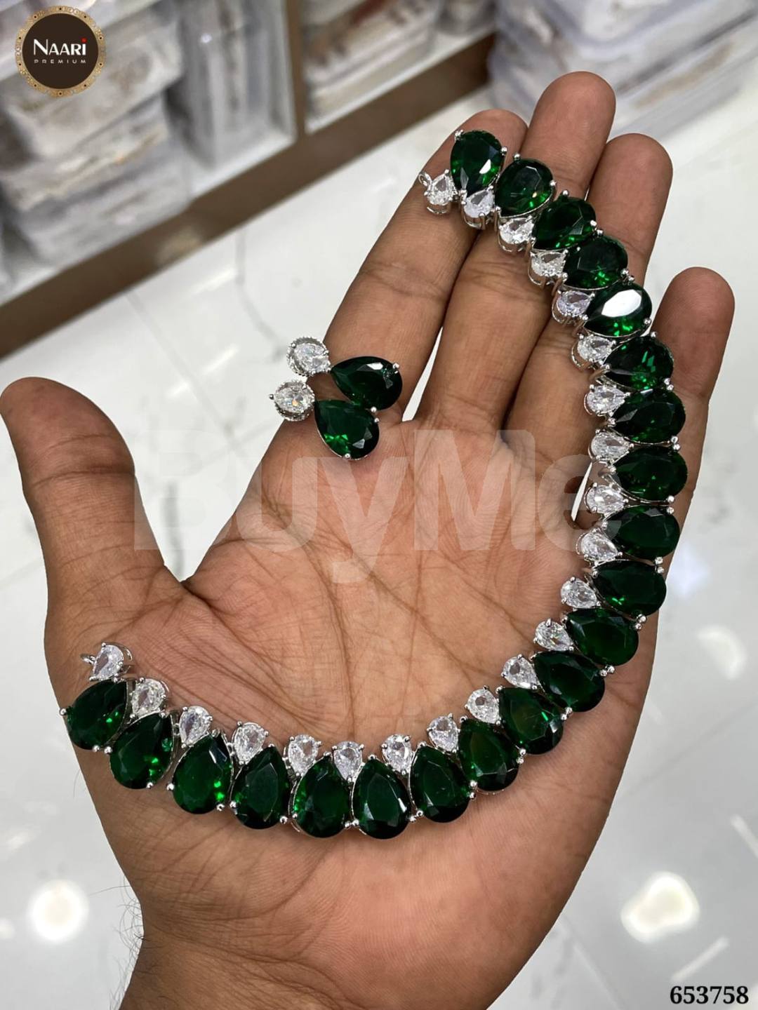 AD STONE NECKLACE
