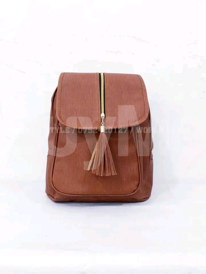 LADIES BACKPACK DESIGN