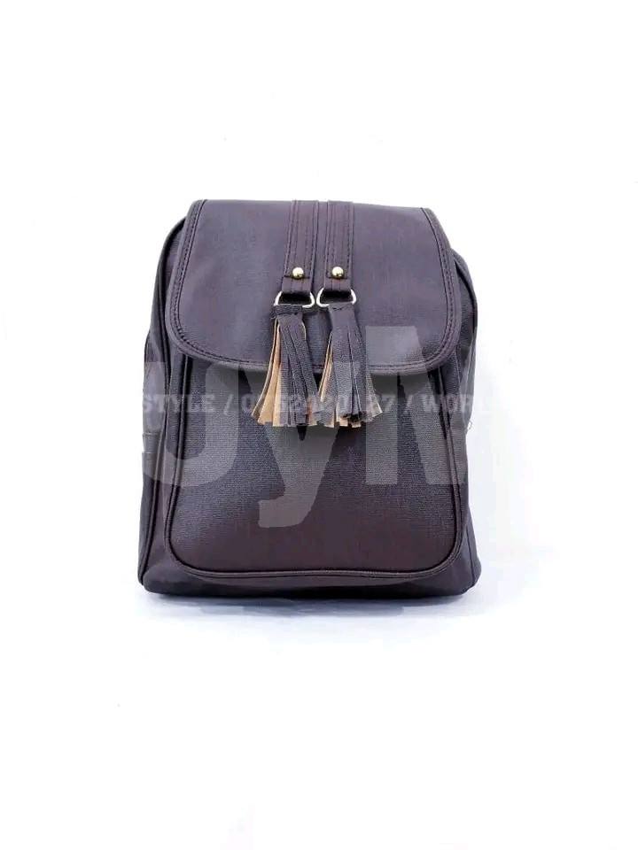 BACK BAGS DESIGN