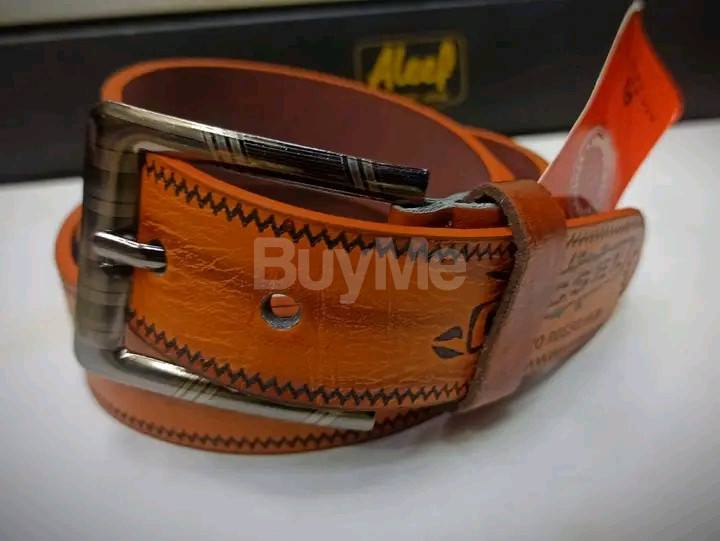 CLASSIC BELT LEATHER DESIGN