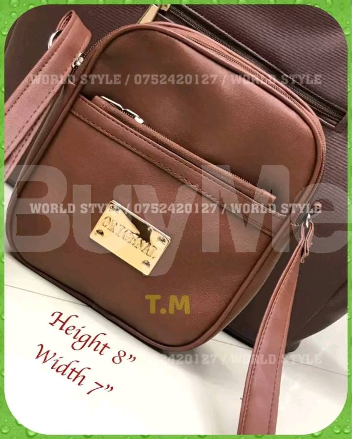 LADIES SMALL HANDBAG DESIGN