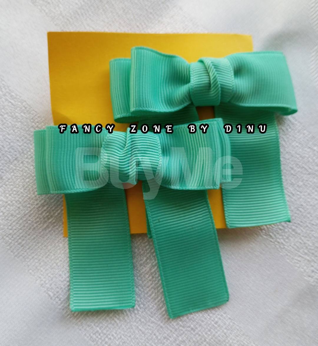WOMEN'S BOW DESIGN