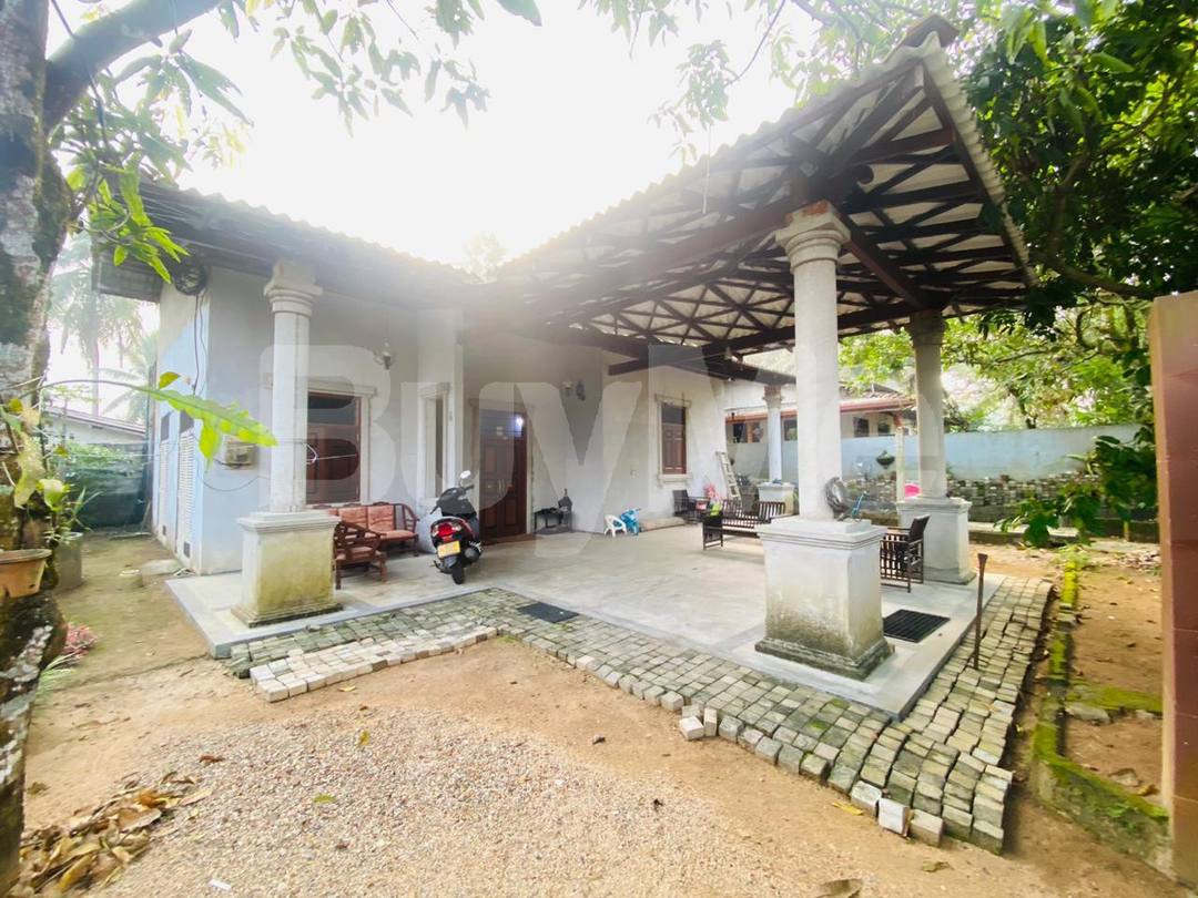 HOUSE FOR SALE AT PANAGODA, JAYAMAWATHA - ATHURUGIRIYA