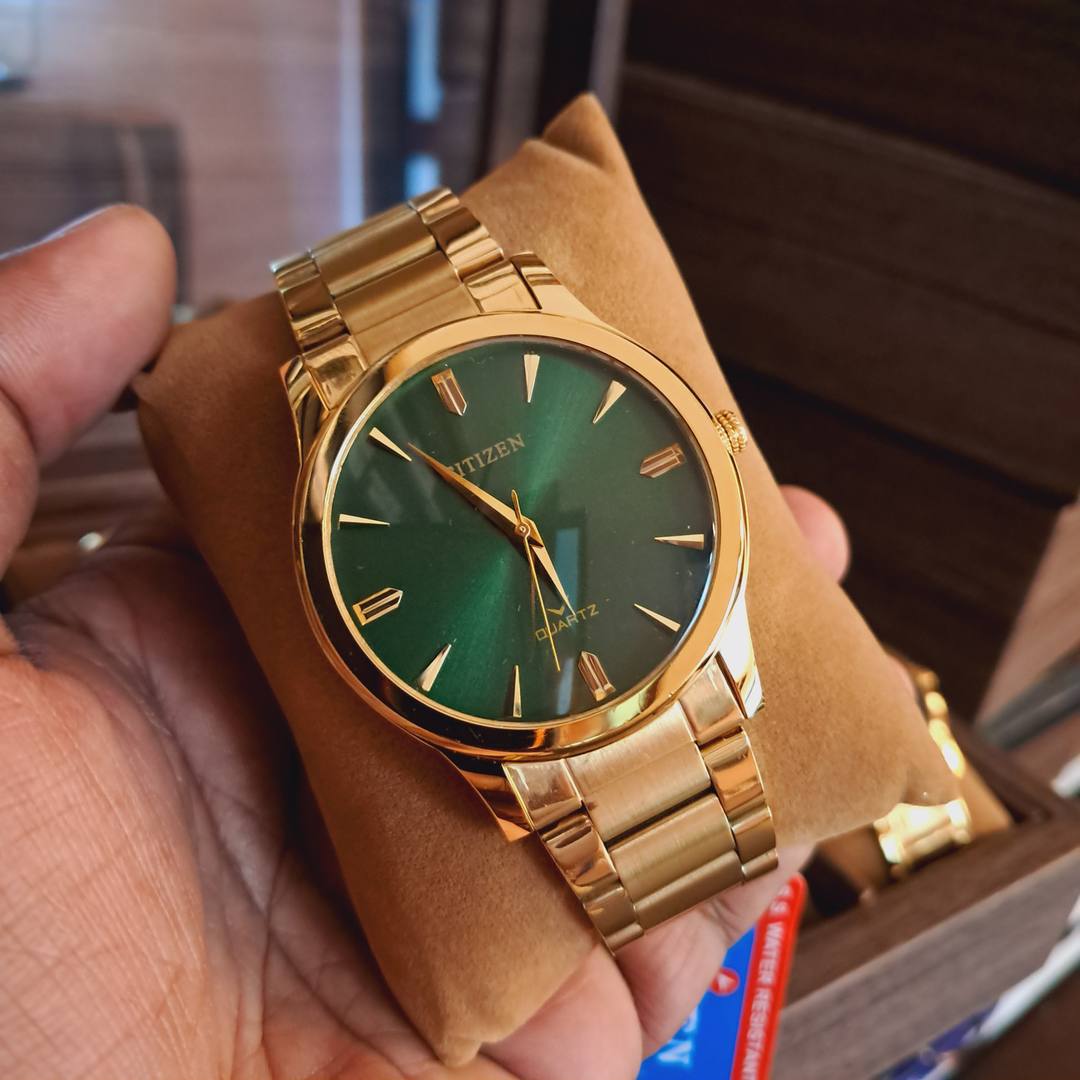 🕒 CITIZEN GENTS GOLD WRISTWATCH – ELEGANT & RELIABLE