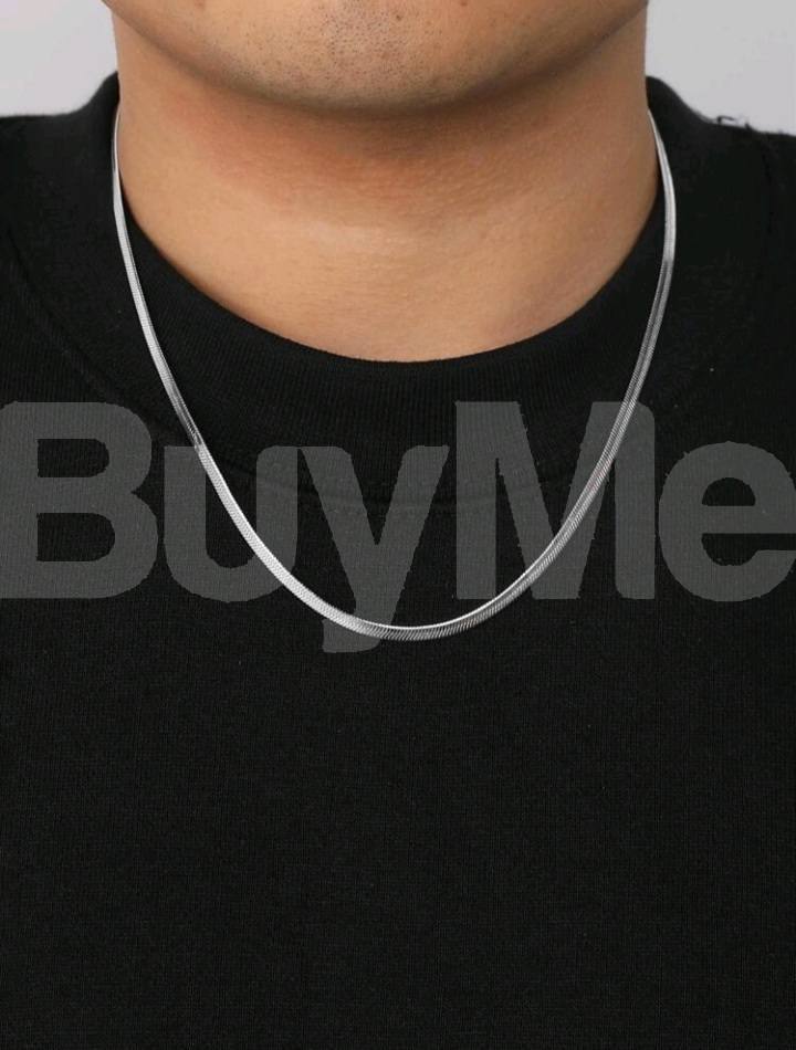 FLAT CHAIN NECKLACE