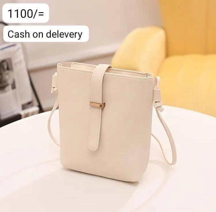 LADIES HANDBAGS COLLECTION