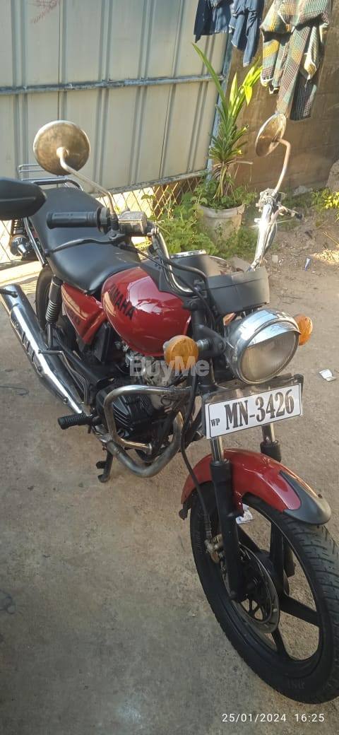 YAMAHA BIKE FOR SALE IN NEGOMBO