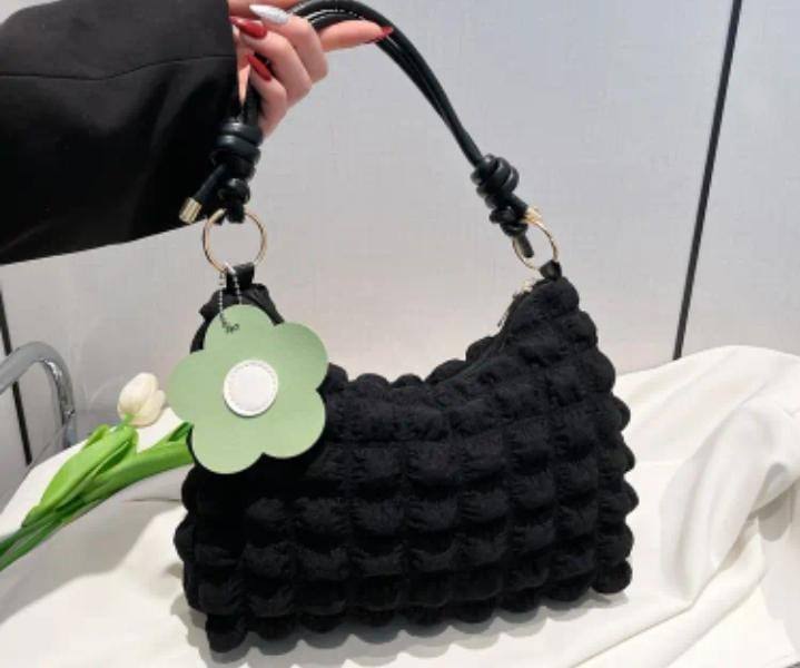 BAG BLACK